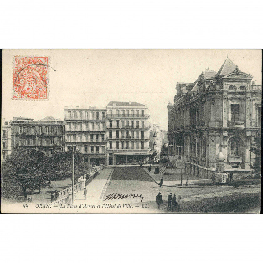 Orāna (Alžīrija) — Ieroču laukums un Rātsnams, perioda datējums: 20. gs. sākums, izdevējs: LL (Francija).
