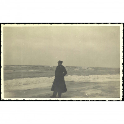 Fotogrāfija, Karavīrs pie jūras