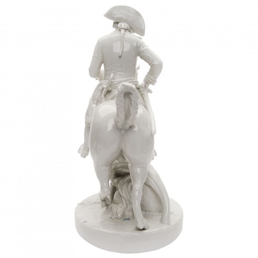 Фарфоровая фигура "Фридрих II (Старый Фриц) на коне"