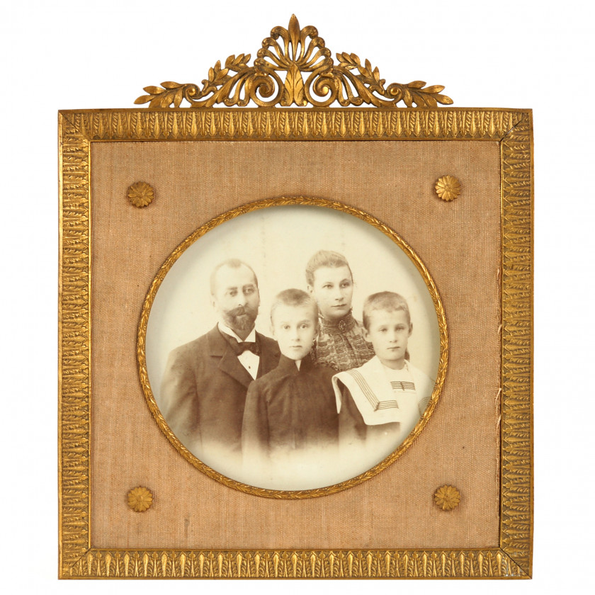 Bronze photo frame