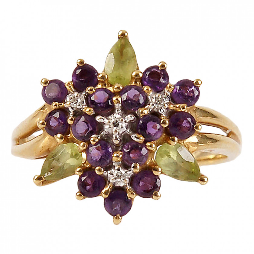 Gold ring with amethysts, diamonds and peridots