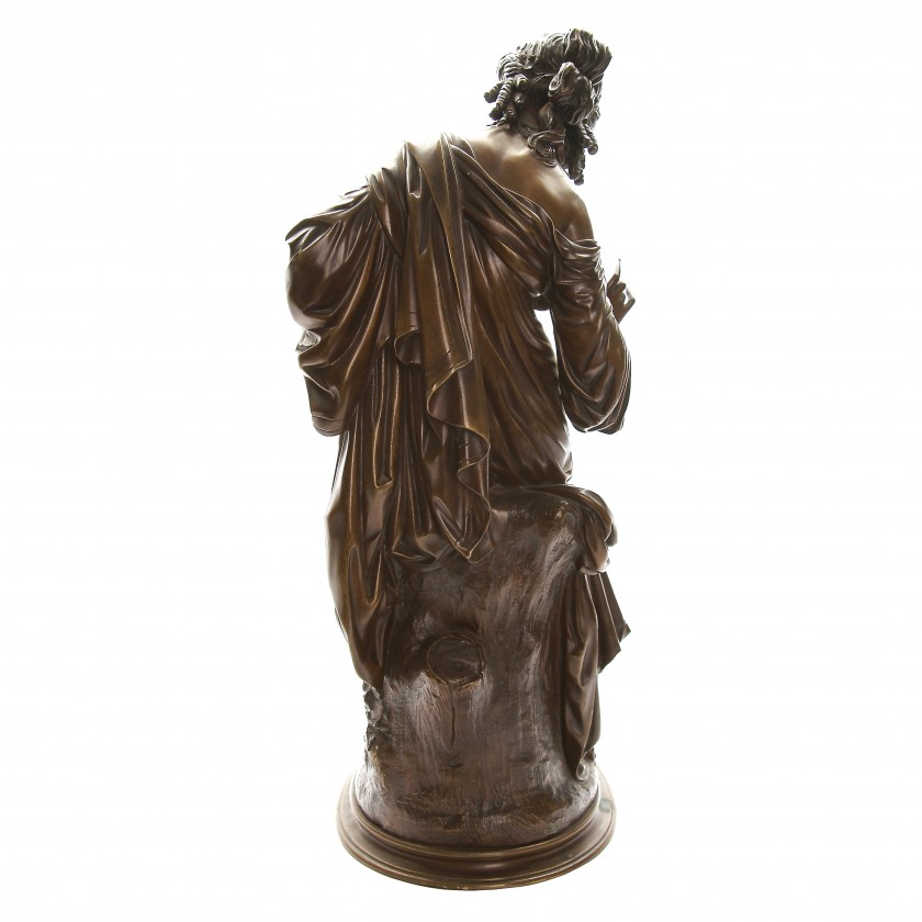 Bronze figure of a woman