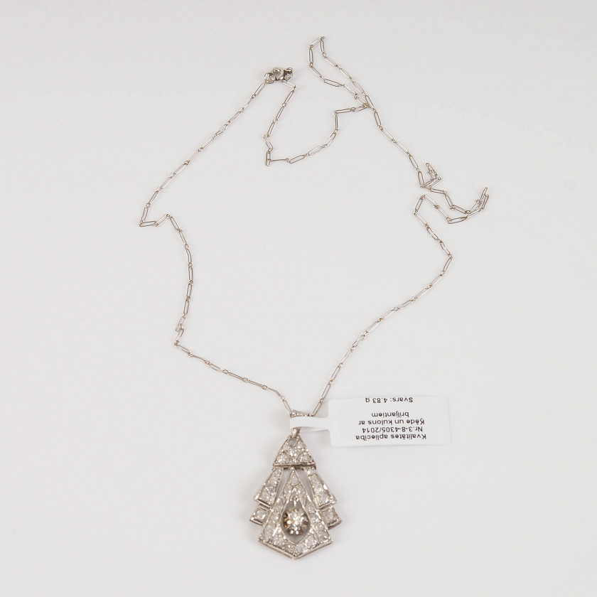 Platinum pendant with chain and diamonds