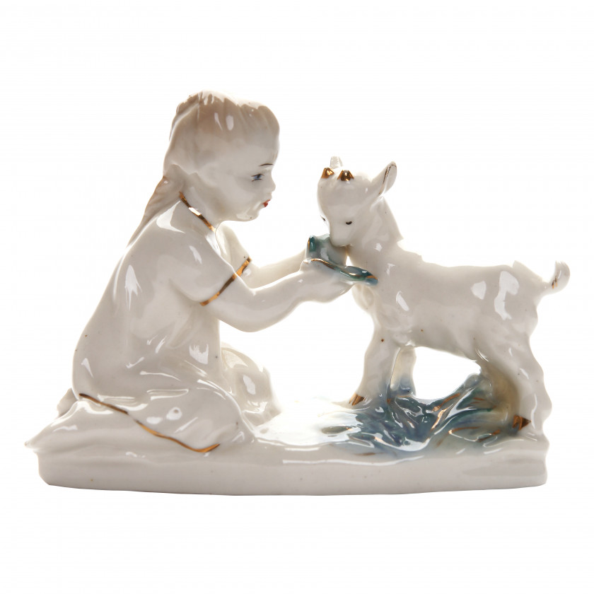Porcelain figure "Girl with a kid"