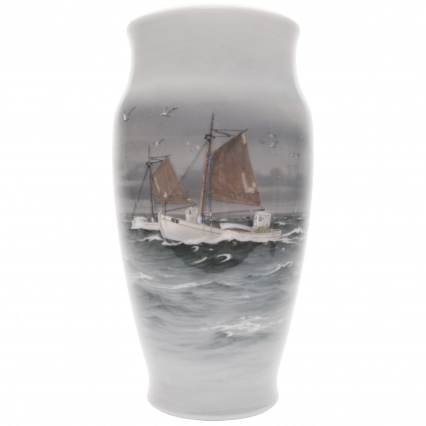 Large porcelain vase "Fishing boats south of Samsø"