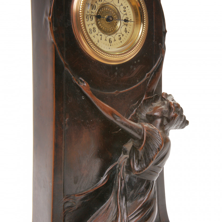 Сopper clock in Art Nouveau style