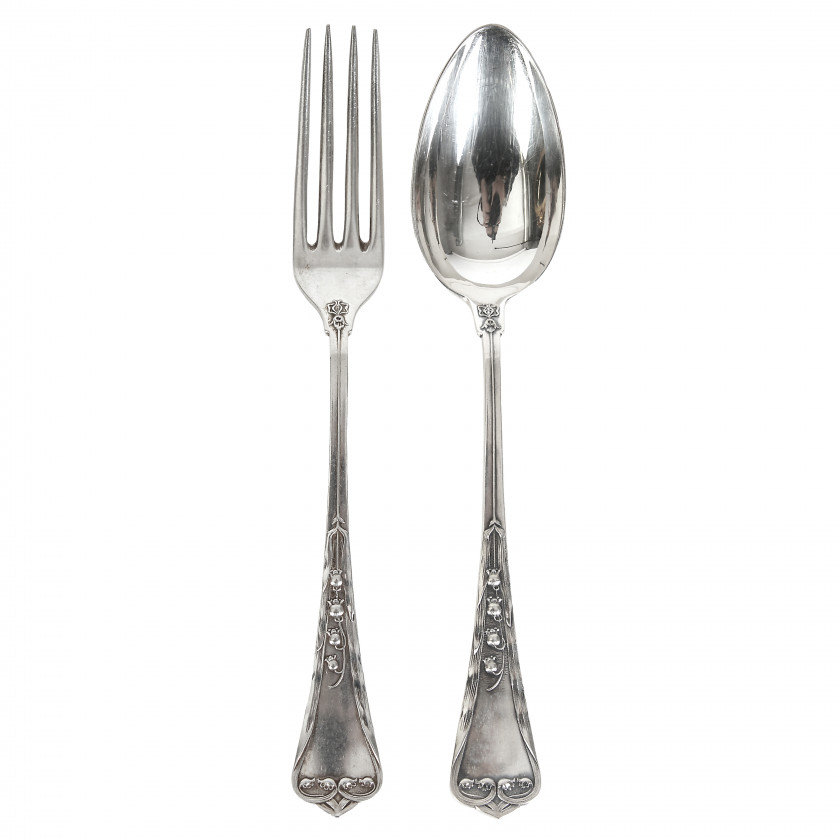 Silver 12 pieces flatware set