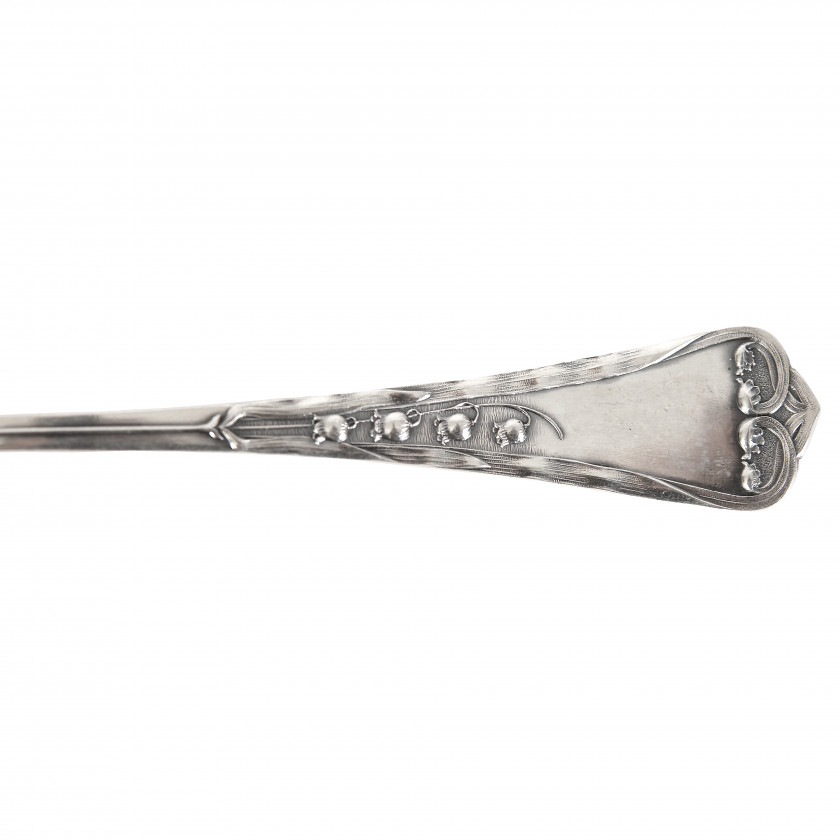 Silver 12 pieces flatware set