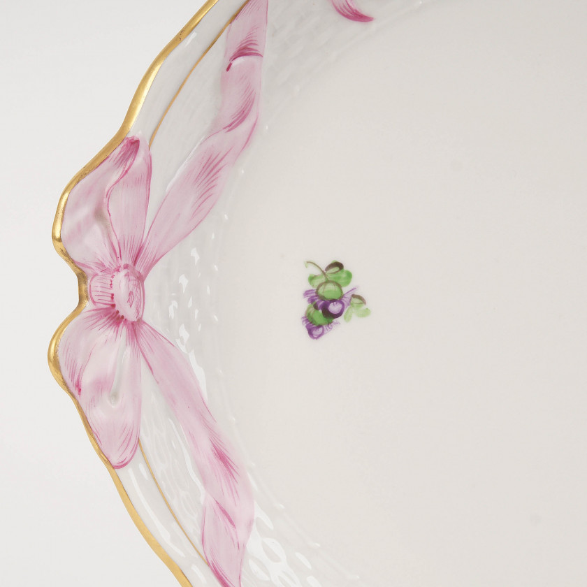 Large porcelain tray with flowers