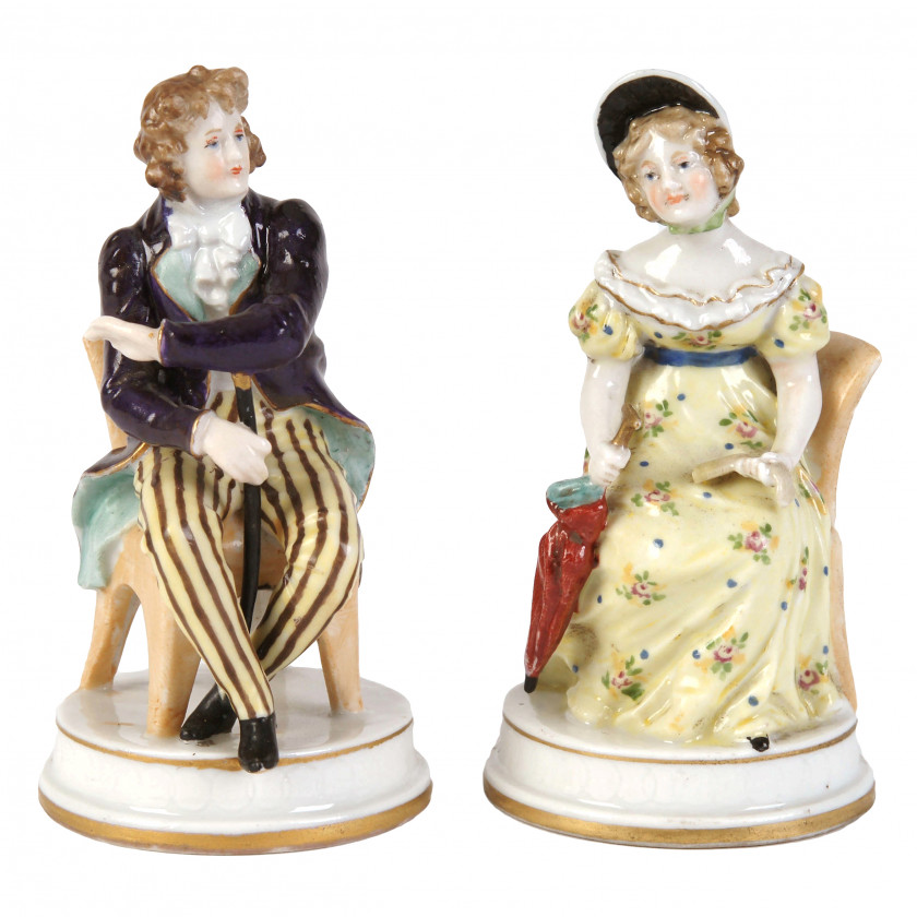A pair of porcelain figures "Cavalier with a lady"