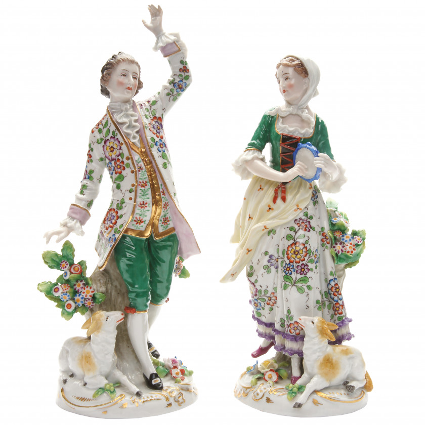 A pair of porcelain figures "Shepherd and shepherdess"
