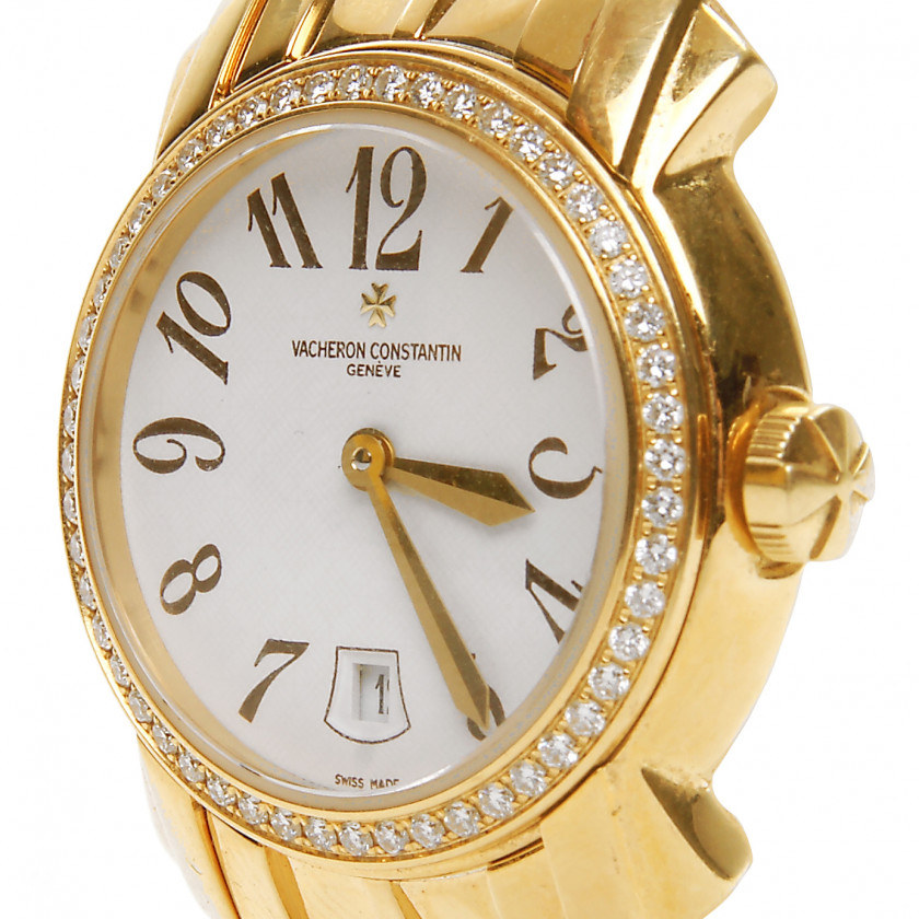 Золотые женские часы Vacheron Constantin