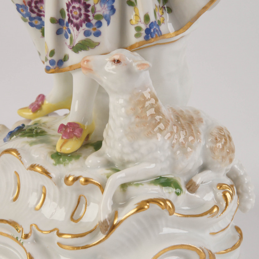 Porcelain figure "Shepherdess" 