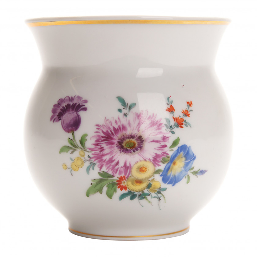 Porcelain vase for flowers