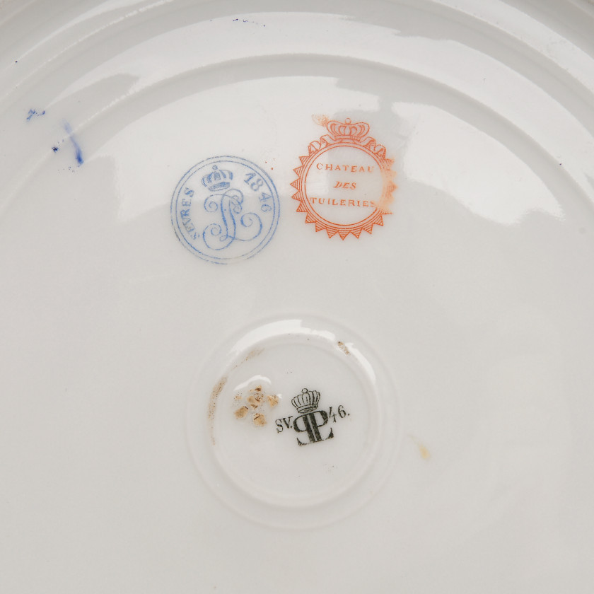 Porcelain plate from the service of the Emperor Louis Philippe