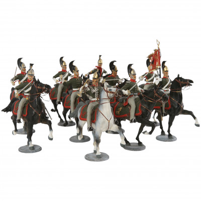 Set of tin figurines 