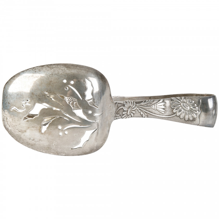 Silver ice tongs Tiffany "Daisies"