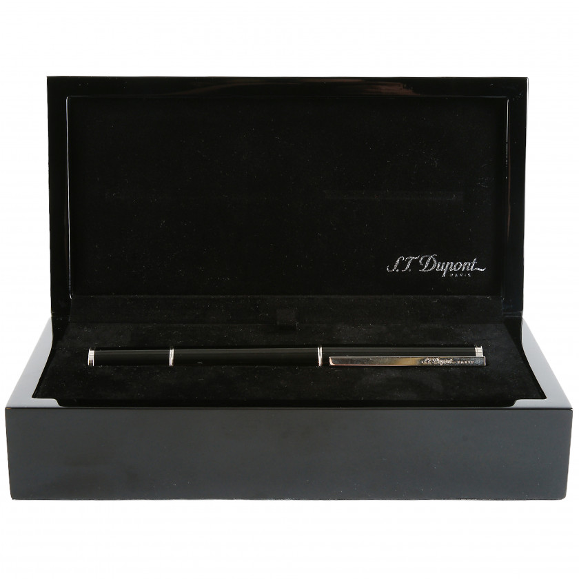 Pen "S.T. Dupont Neoclasique President Roller Ball Pen & USB"