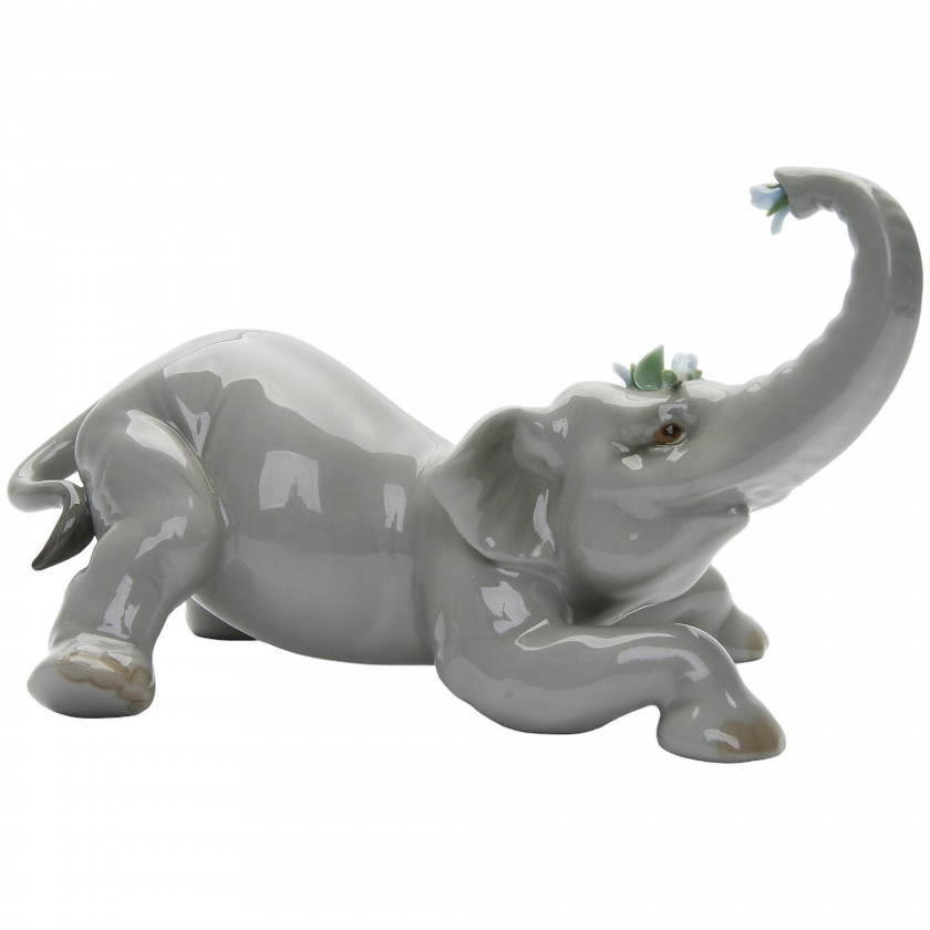 Porcelain figure "Baby elephans with blue flower"