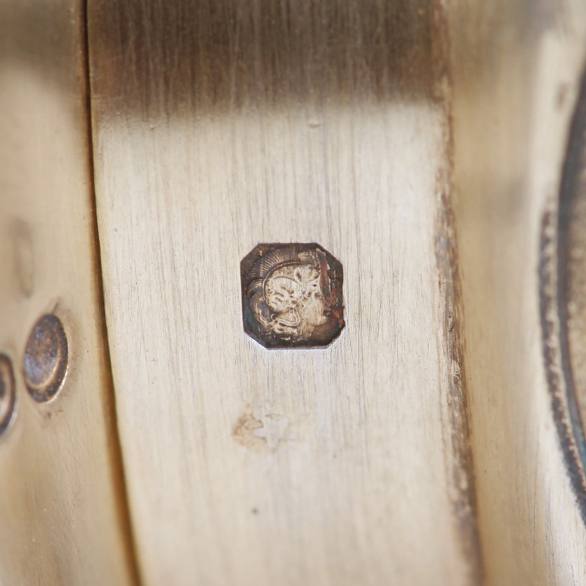 Серебряная сахарница со стеклом