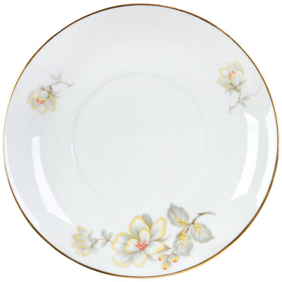 Фарфоровое блюдце