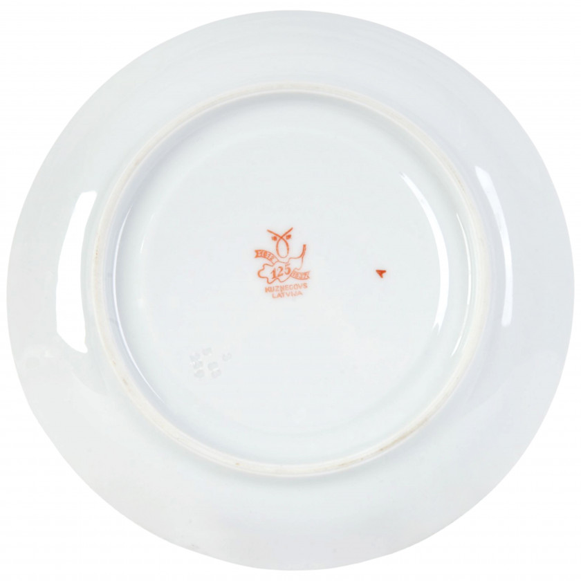 Фарфоровое блюдце