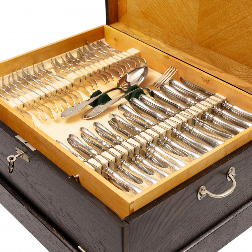 Silver flatware set for 12 persons
