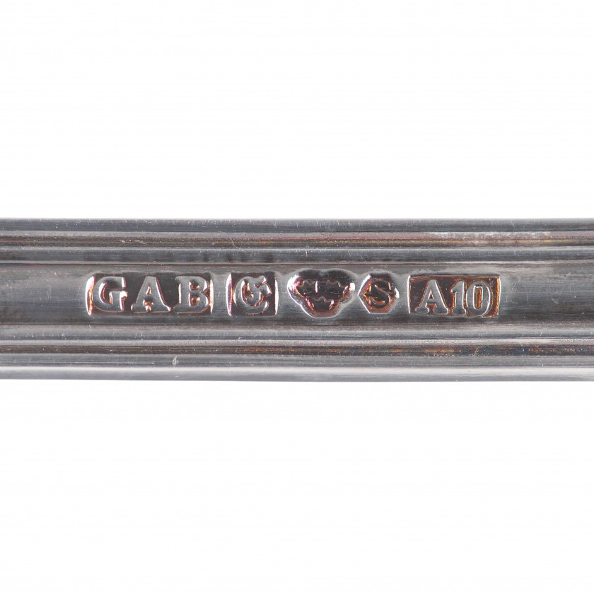 Серебряная ложка для соуса