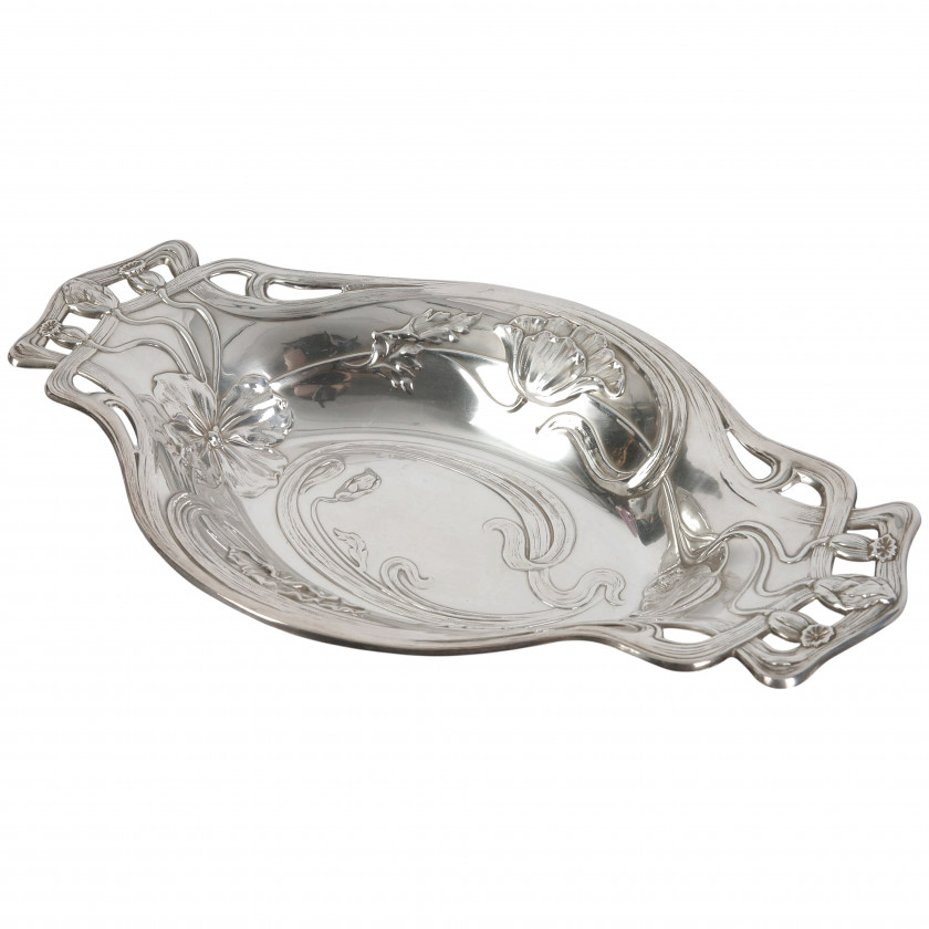 Посеребренное блюдо в стиле Ар-Нуво