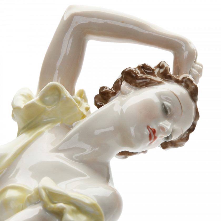 Porcelain figure "Dancer - Ursula Deinert"