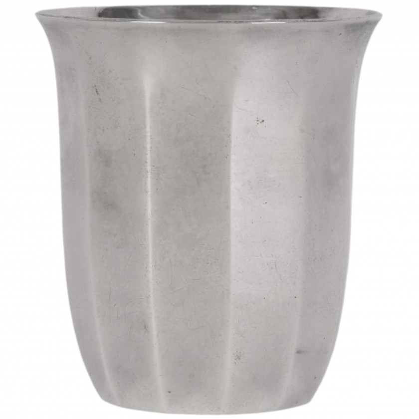 Серебряная стопка