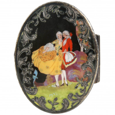 Серебряная пудреница с гильошированной эмалью