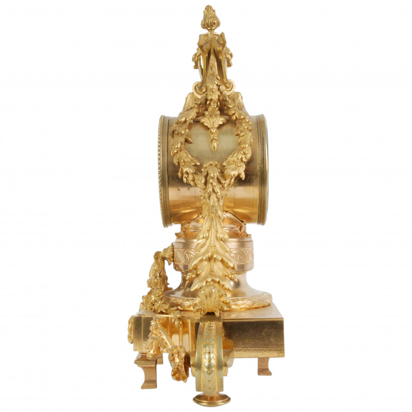 Бронзовые каминные часы с подсвечниками