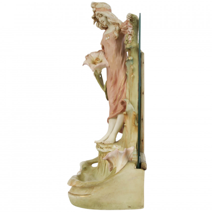 Фарфоровое зеркало для туалетного столика в стиле Ар-Нуво