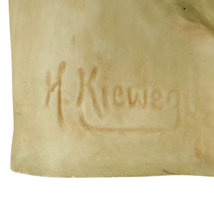 Фарфоровое зеркало для туалетного столика в стиле Ар-Нуво