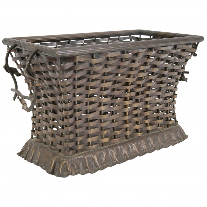 Латунная жардиньерка в стиле Ар-Деко