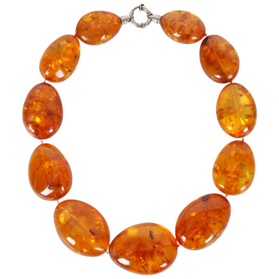 Natural amber bead necklace