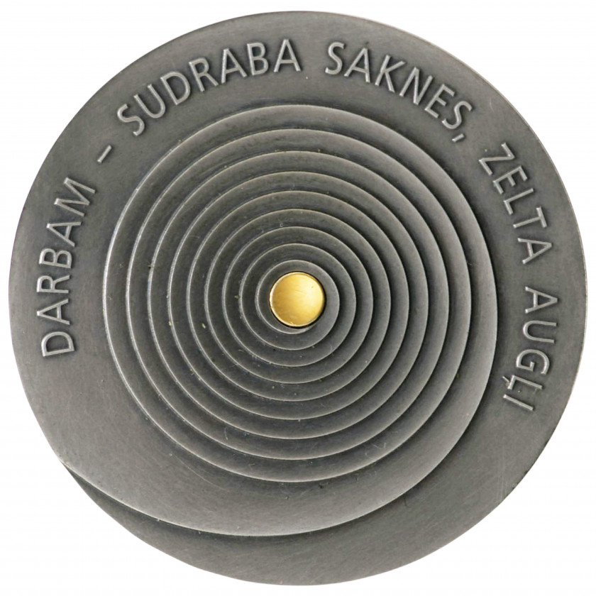 Sudraba galda medaļa "Rīgas satiksme - apbalvojums par 20 nostrādātiem gadiem"