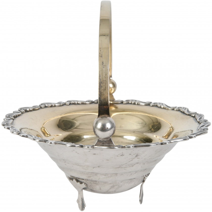 Серебряная конфетница