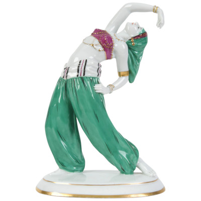 Porcelāna figūra "Austrumu deja"