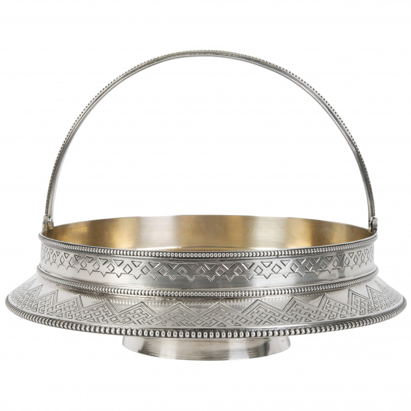 Серебряная конфетница