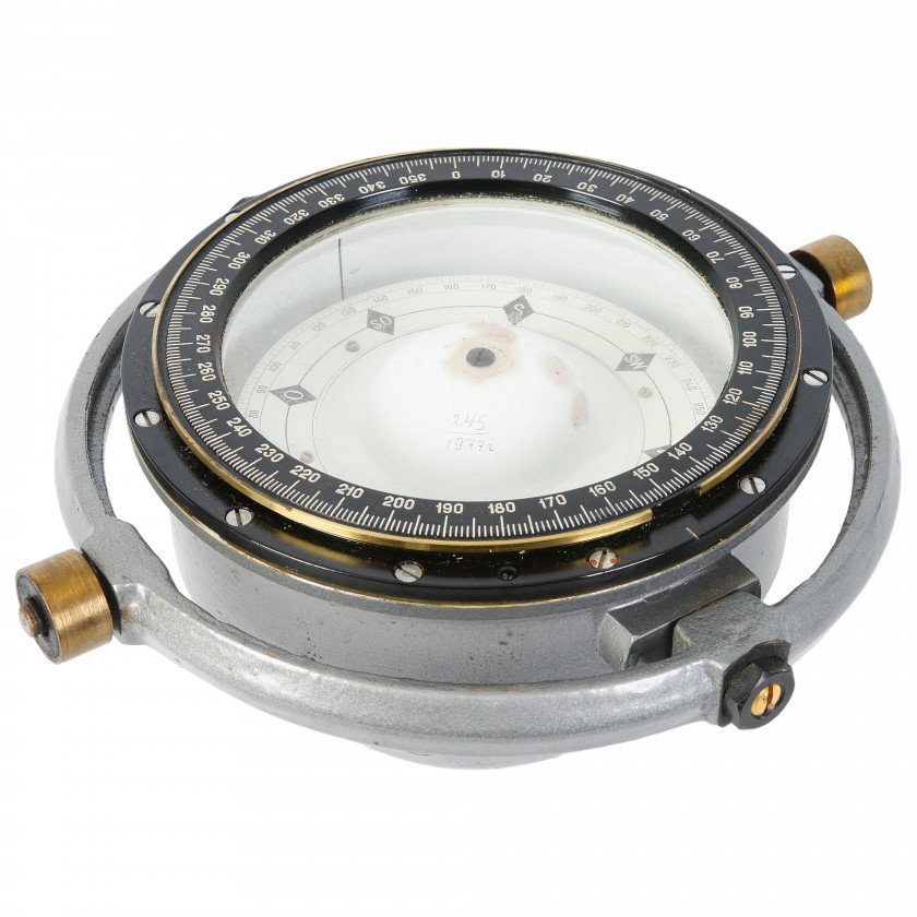 Padomju 127-mm triecienizturīgs jūras magnētiskais kompas