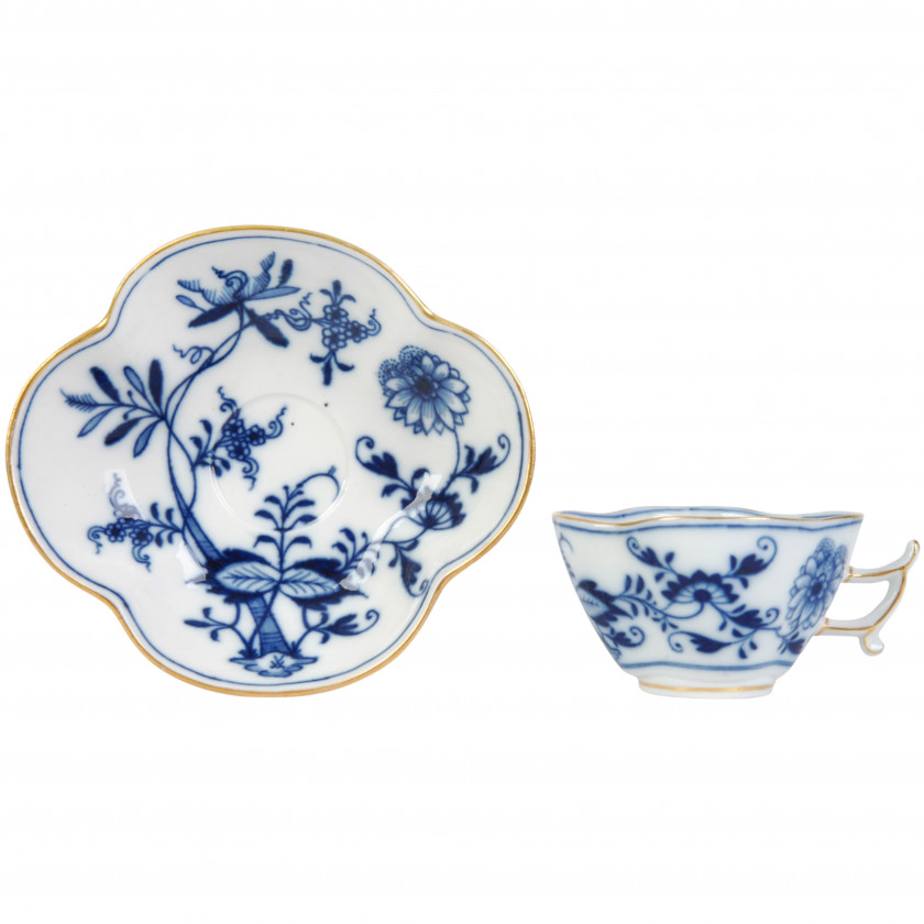Porcelāna kafijas tasīte ar apakštasīti "Zilais sīpols"