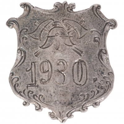 Shield for a Banner Staff 