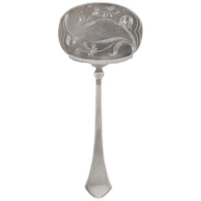Silver serving spatula