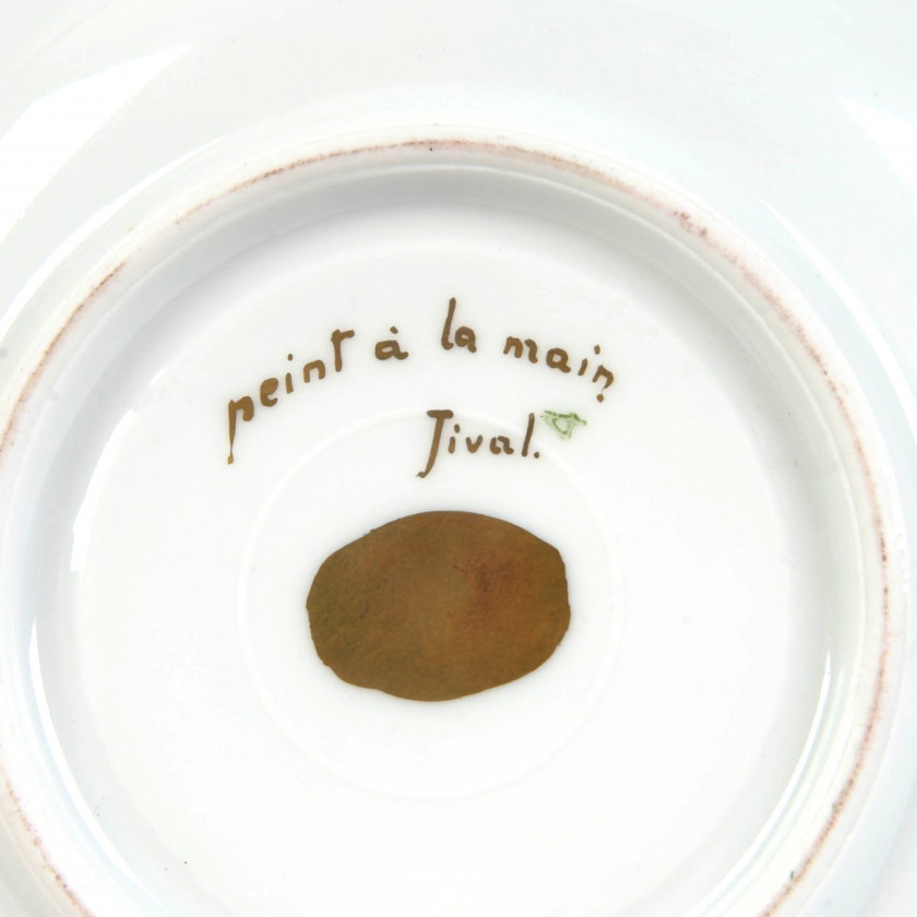 Porcelāna kafijas tasīte ar apakštasīti