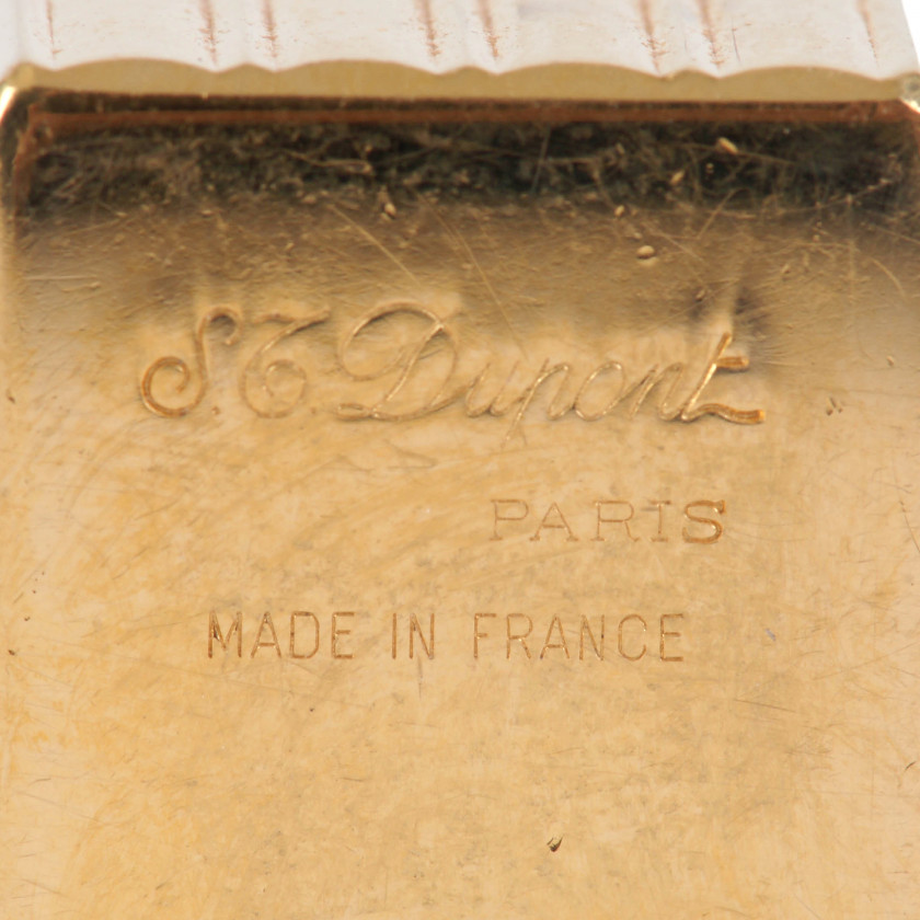 Lighter "S.T. DuPont Paris Ligne 1"