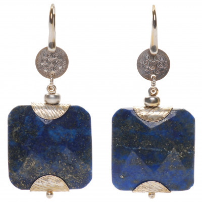 Silver earrings with lapis lazuli