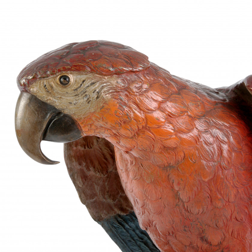 Liels bronzas austriešu papagailis "Ara" ar aukstu gleznojumu