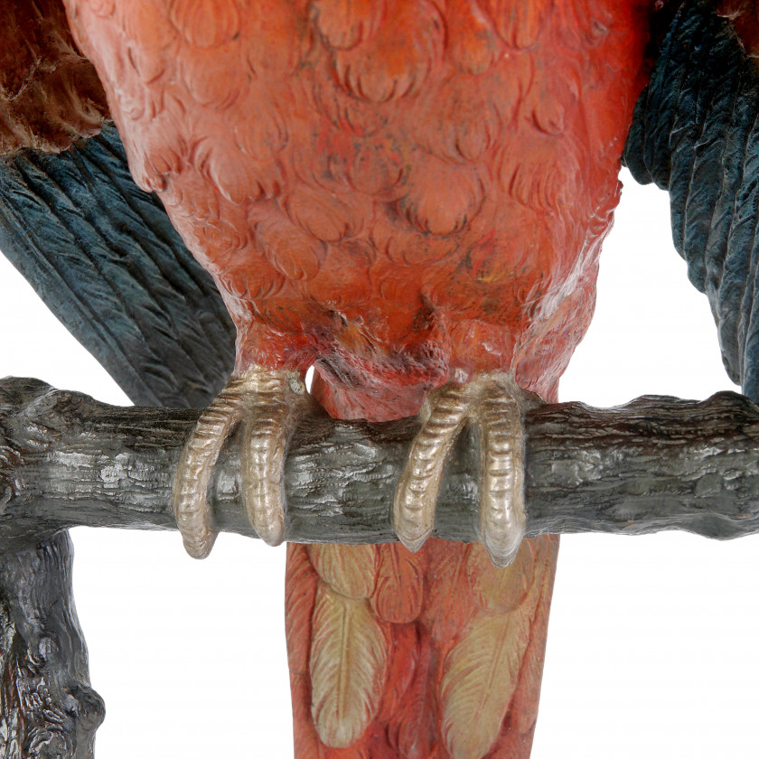 Liels bronzas austriešu papagailis "Ara" ar aukstu gleznojumu